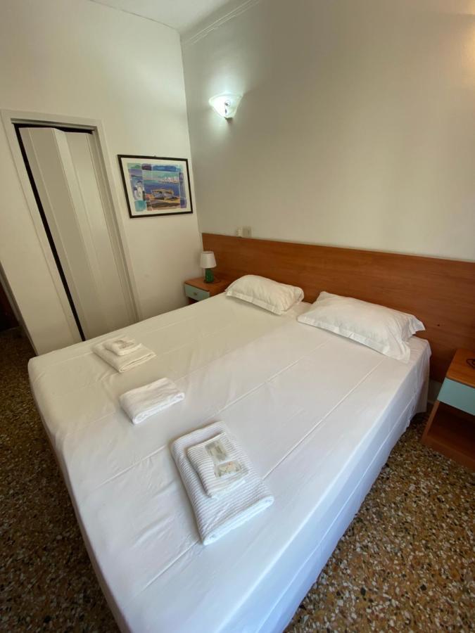 Hotel Primavera San Remo Kültér fotó
