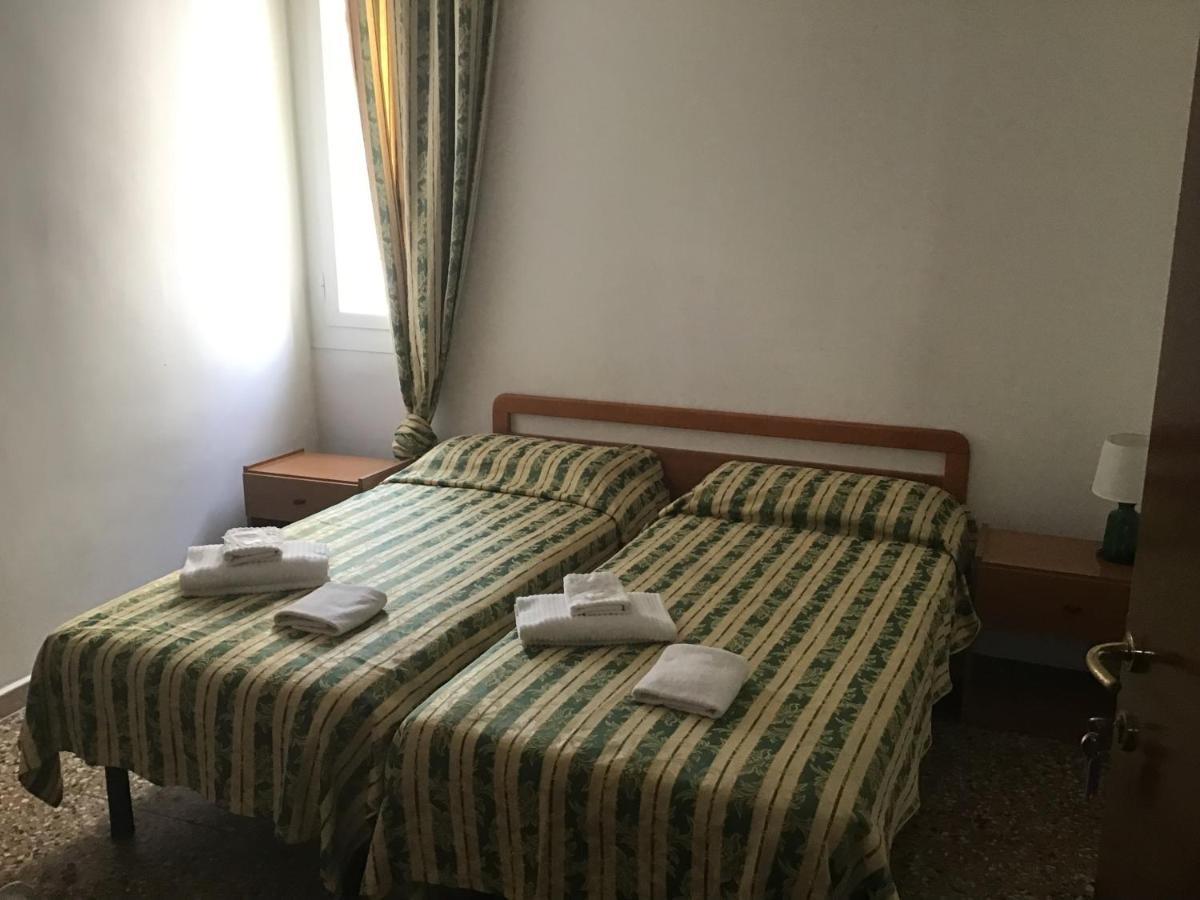 Hotel Primavera San Remo Kültér fotó