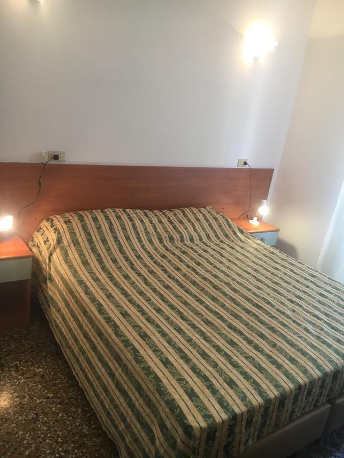 Hotel Primavera San Remo Kültér fotó